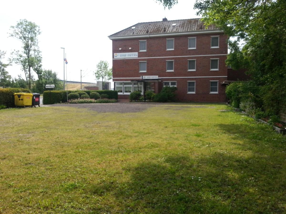 Ems-Hotel Emden Buitenkant foto