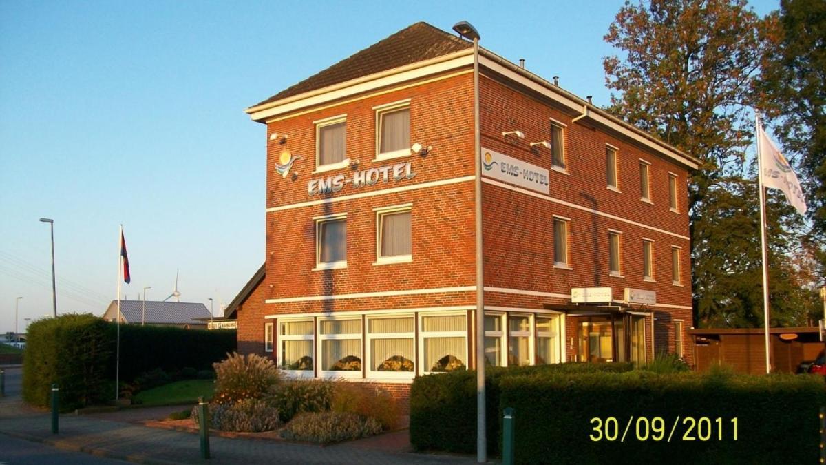 Ems-Hotel Emden Buitenkant foto